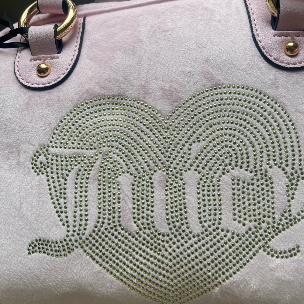 Juicy Couture Light Pink Satchel with Heart Accent - Picture 4 of 11